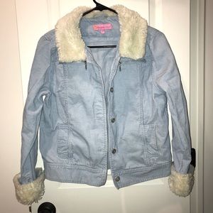 🦋Gasoline - Baby Blue, Fur cuffed Jacket🦋
